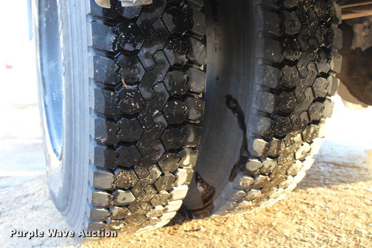 image for item DC7730 2004 Blue Bird school bus