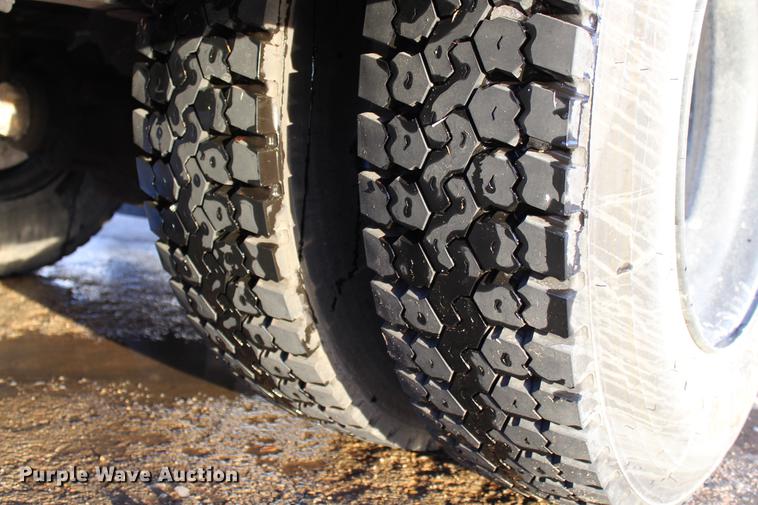 image for item DC7730 2004 Blue Bird school bus