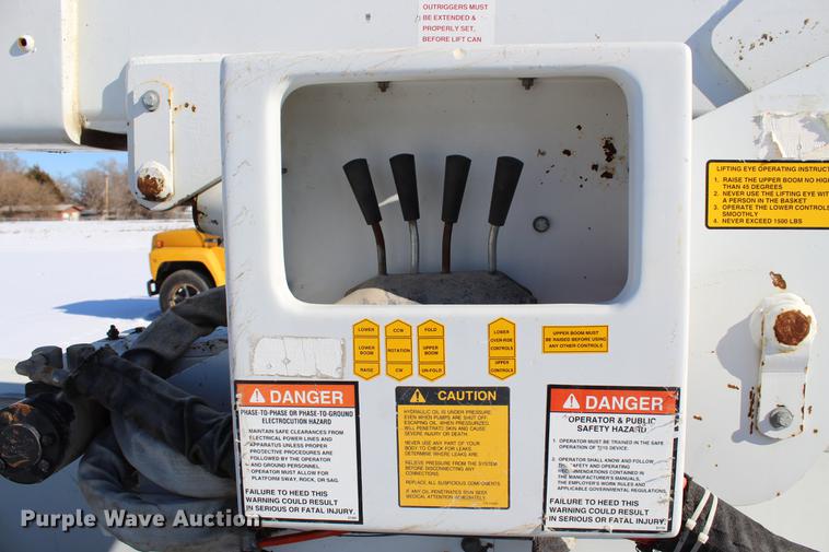 image for item DC7732 Fibre Body utility bed with boom