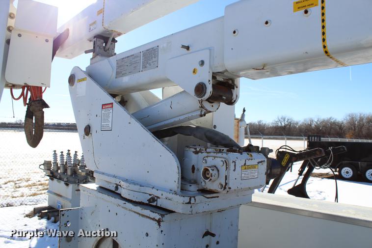 image for item DC7732 Fibre Body utility bed with boom