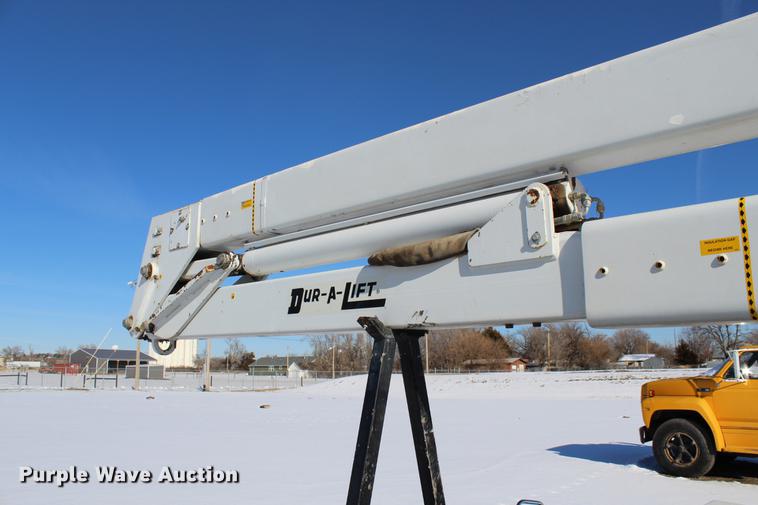 image for item DC7732 Fibre Body utility bed with boom