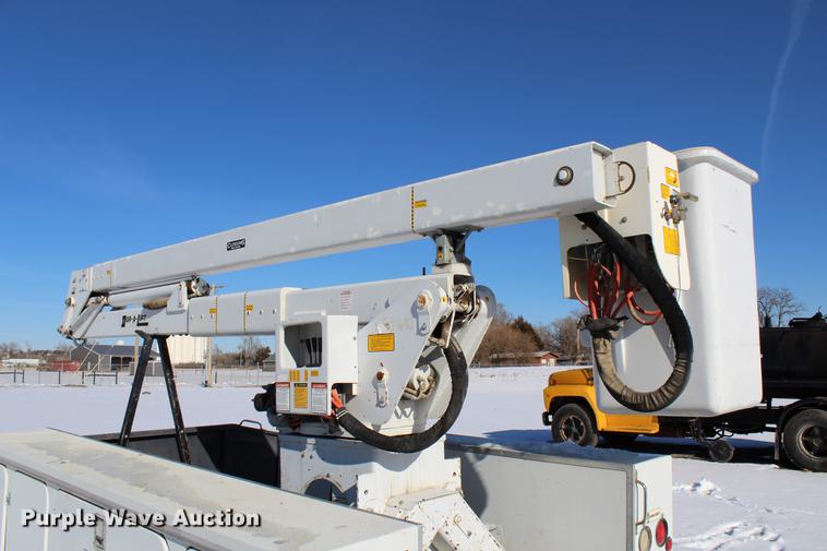 image for item DC7732 Fibre Body utility bed with boom