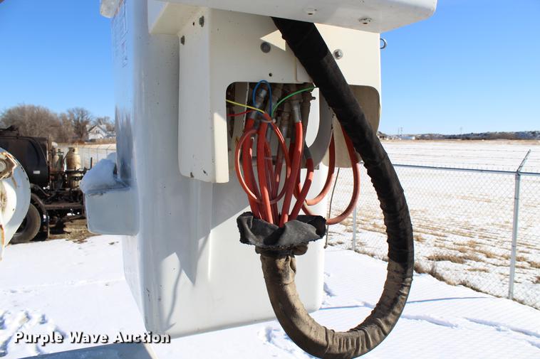 image for item DC7732 Fibre Body utility bed with boom