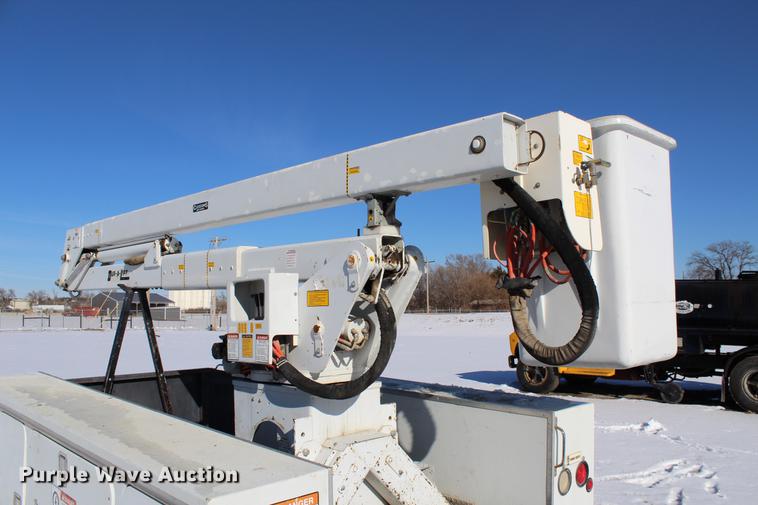 image for item DC7732 Fibre Body utility bed with boom