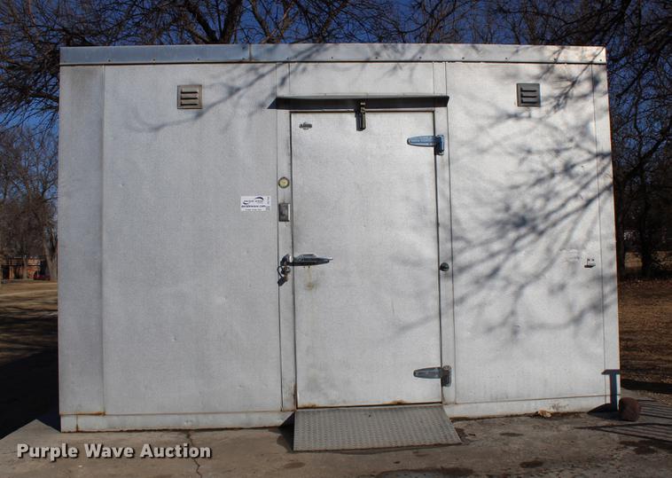 image for item DC7742 Leer walk-in freezer