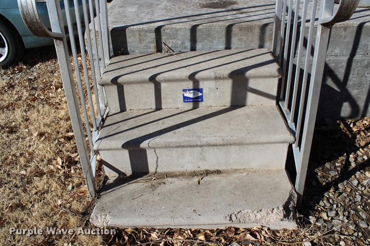 image for item DC7742 Leer walk-in freezer