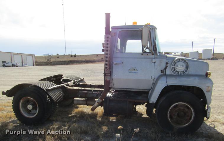 image for item DC8283 1974 Ford 9000 semi truck