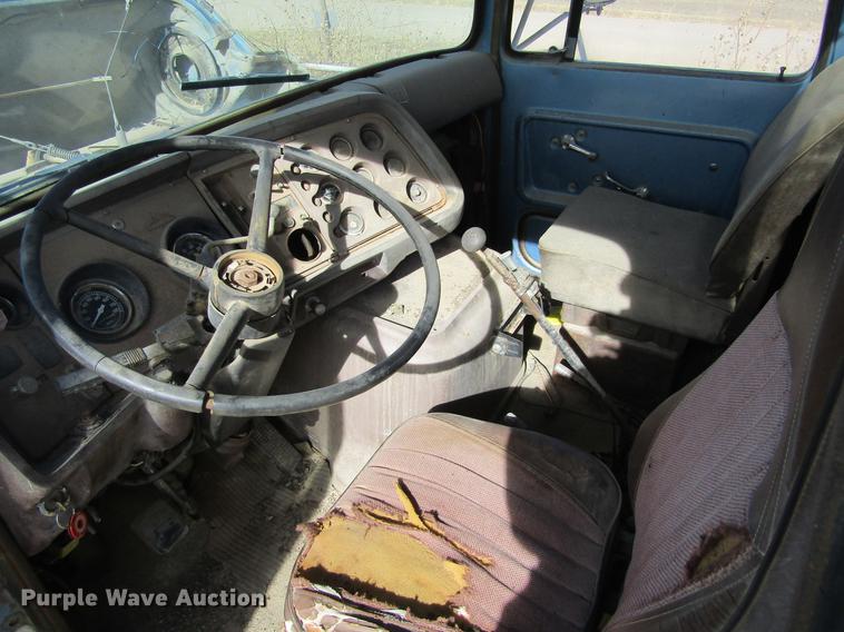 image for item DC8283 1974 Ford 9000 semi truck