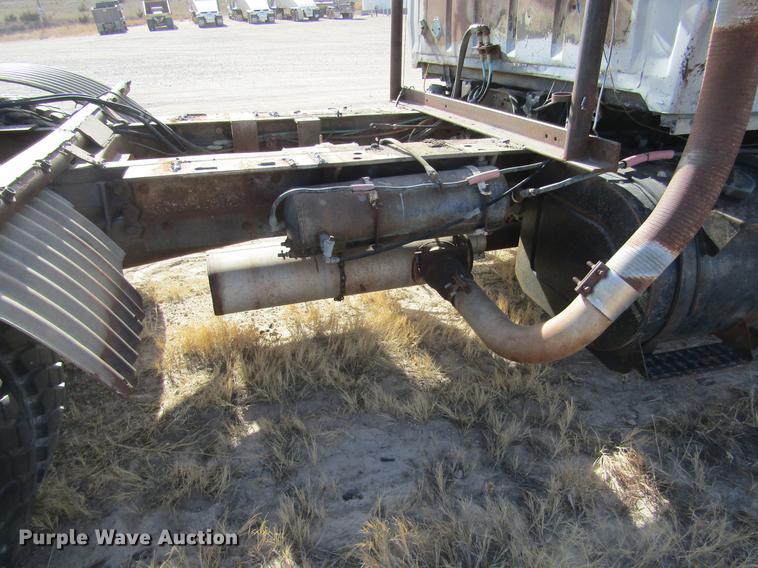 image for item DC8283 1974 Ford 9000 semi truck