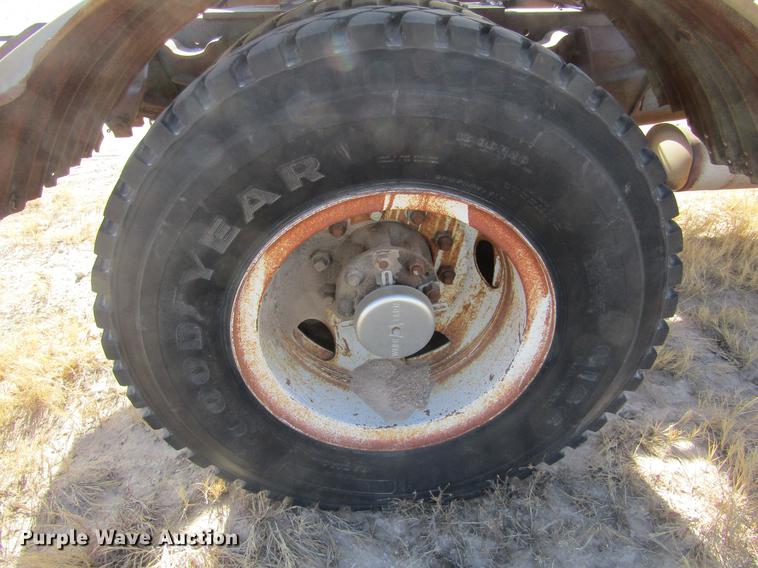 image for item DC8283 1974 Ford 9000 semi truck