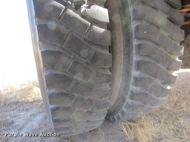 image for item DC8283 1974 Ford 9000 semi truck