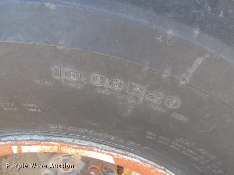 image for item DC8283 1974 Ford 9000 semi truck