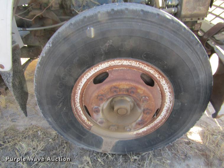 image for item DC8283 1974 Ford 9000 semi truck