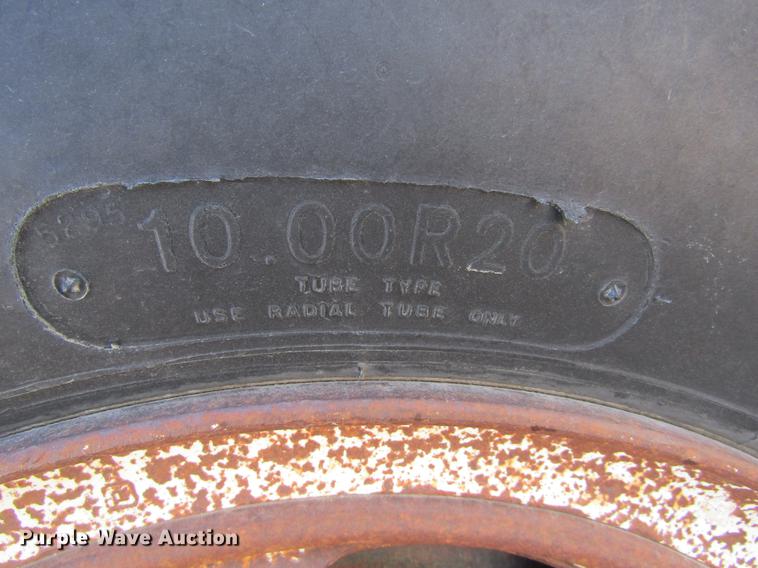 image for item DC8283 1974 Ford 9000 semi truck