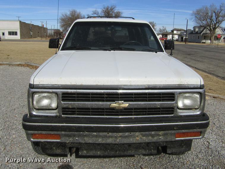 image for item DC8285 1991 Chevrolet S10 Blazer SUV