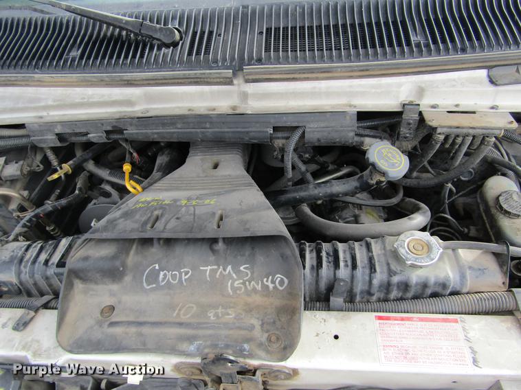 image for item DC8286 1994 Ford Econoline E350 ambulance