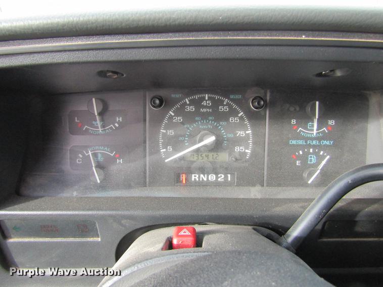 image for item DC8286 1994 Ford Econoline E350 ambulance