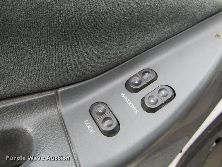 image for item DC8286 1994 Ford Econoline E350 ambulance