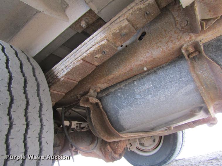 image for item DC8286 1994 Ford Econoline E350 ambulance