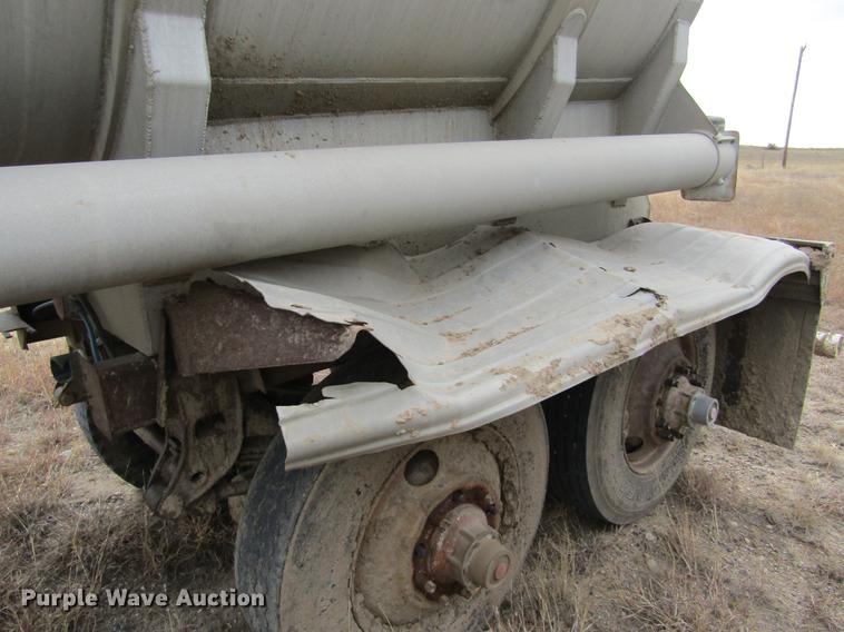 image for item DC8290 1983 Timpte 307-AL tank trailer