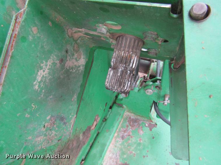 image for item DC8291 John Deere CX15 rotary mower