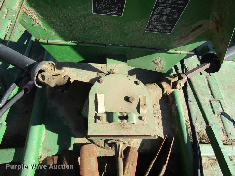 image for item DC8313 John Deere 1508 batwing rotary mower