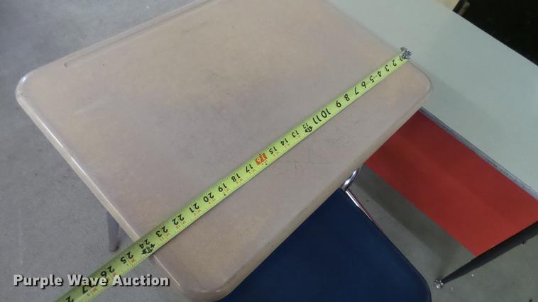 image for item DT9433 Approximately 46 school desks