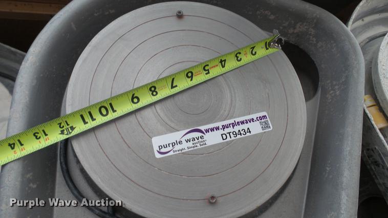 image for item DT9434 (5) pottery wheels