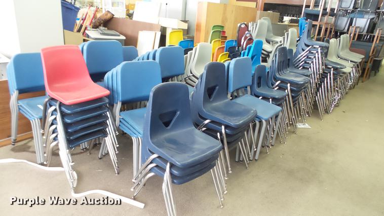 image for item DT9435 Approximately 240 chairs