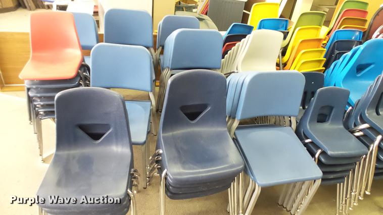 image for item DT9435 Approximately 240 chairs