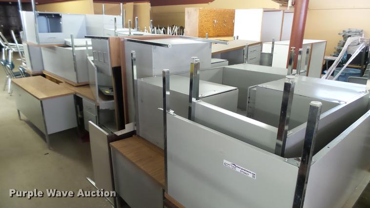 image for item DT9437 Approximately 26 desks