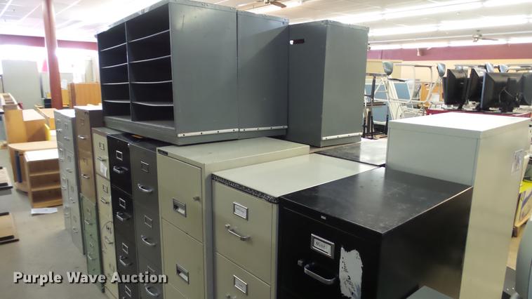 image for item DT9441 Approximately 23 file cabinets