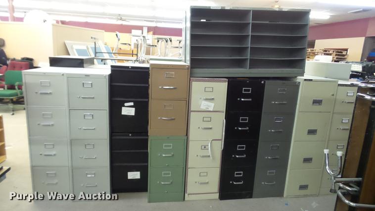 image for item DT9441 Approximately 23 file cabinets