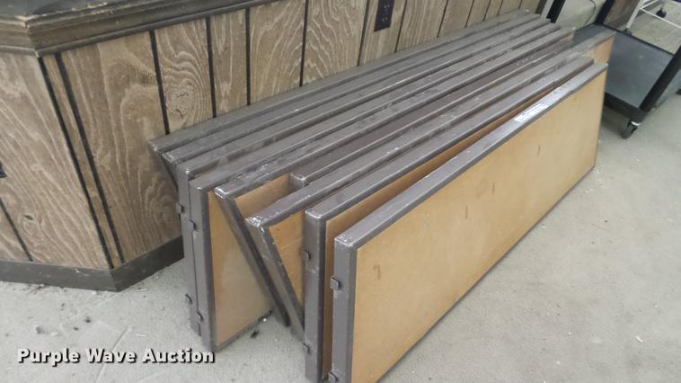 image for item DT9444 (9) risers