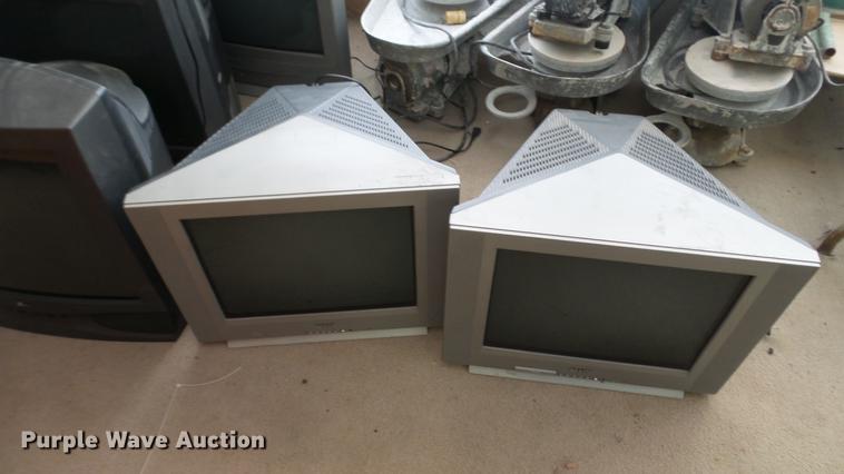 image for item DT9445 Electronics