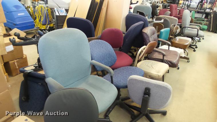 image for item DT9446 Approximately 55 chairs