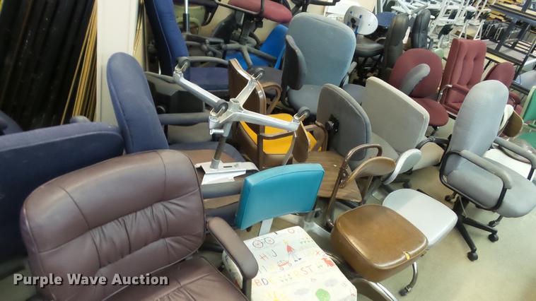 image for item DT9446 Approximately 55 chairs