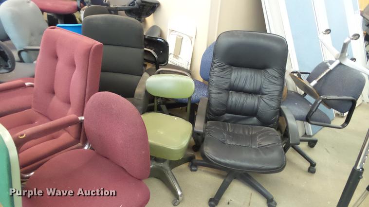image for item DT9446 Approximately 55 chairs