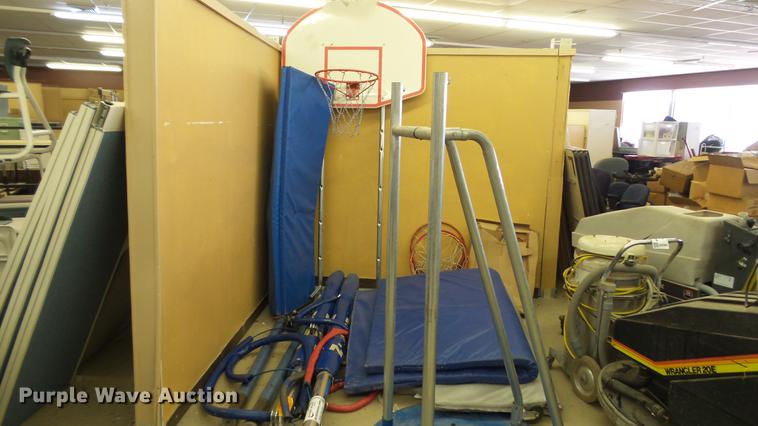 image for item DT9450 Sporting goods