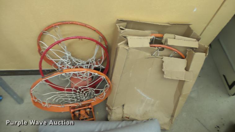 image for item DT9450 Sporting goods