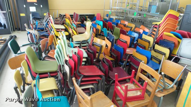 image for item DT9455 Approximately 235 chairs