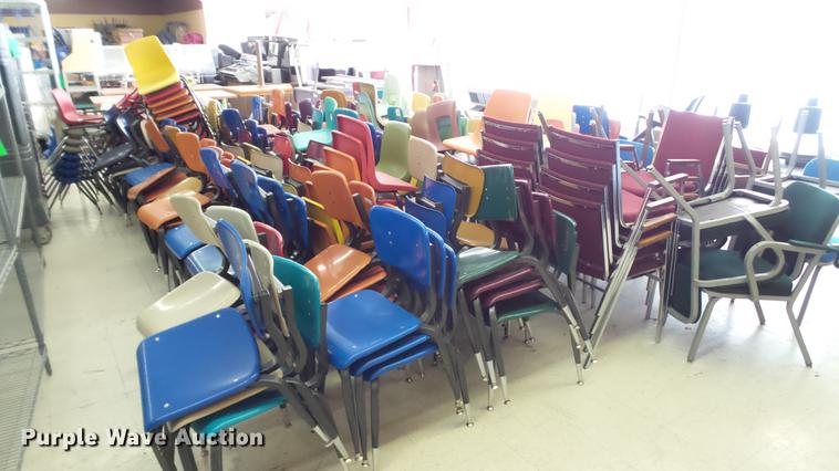 image for item DT9455 Approximately 235 chairs