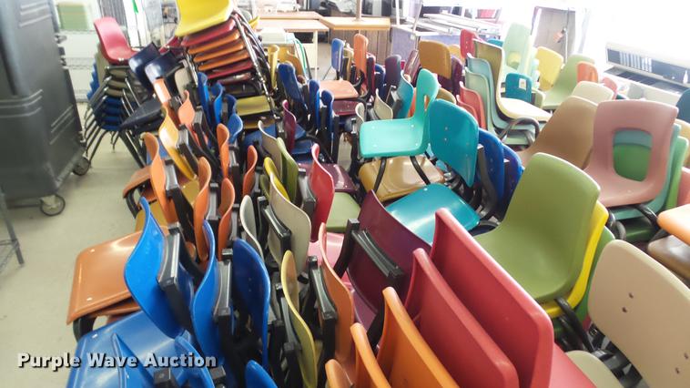 image for item DT9455 Approximately 235 chairs