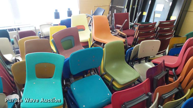 image for item DT9455 Approximately 235 chairs