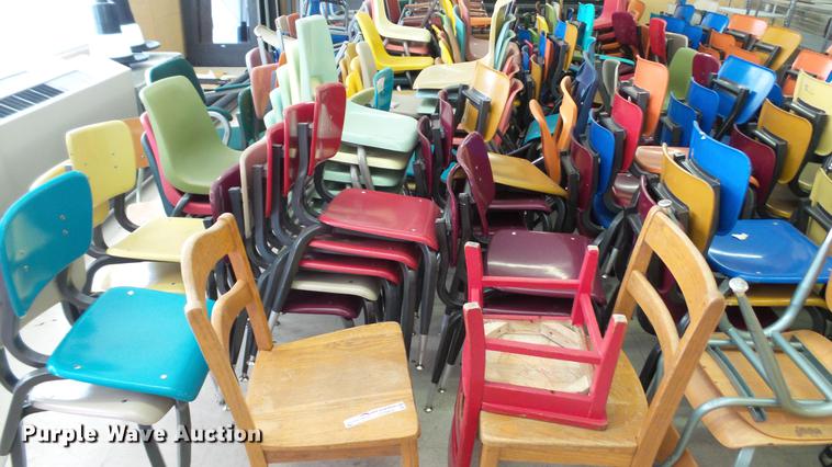 image for item DT9455 Approximately 235 chairs