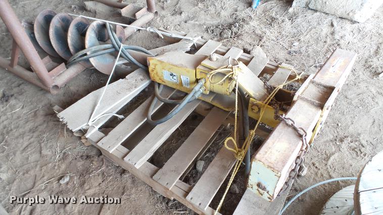 image for item DT9458 Auger