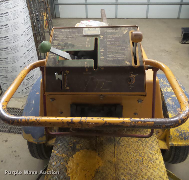 image for item DX9032 Case 60 trencher