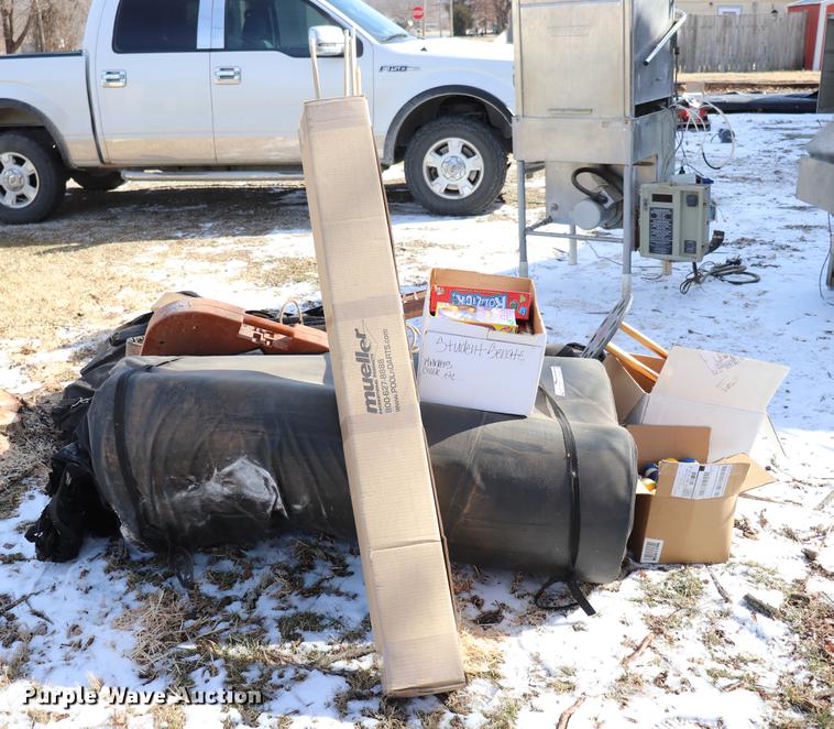 image for item EC9464 Sporting goods