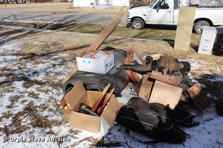 image for item EC9464 Sporting goods