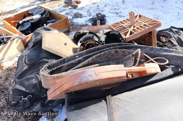 image for item EC9464 Sporting goods